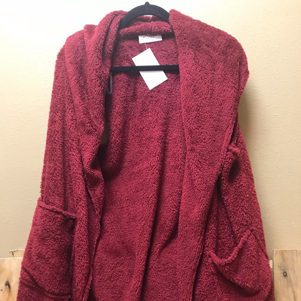 Burgundy Hooded Vest with Pockets